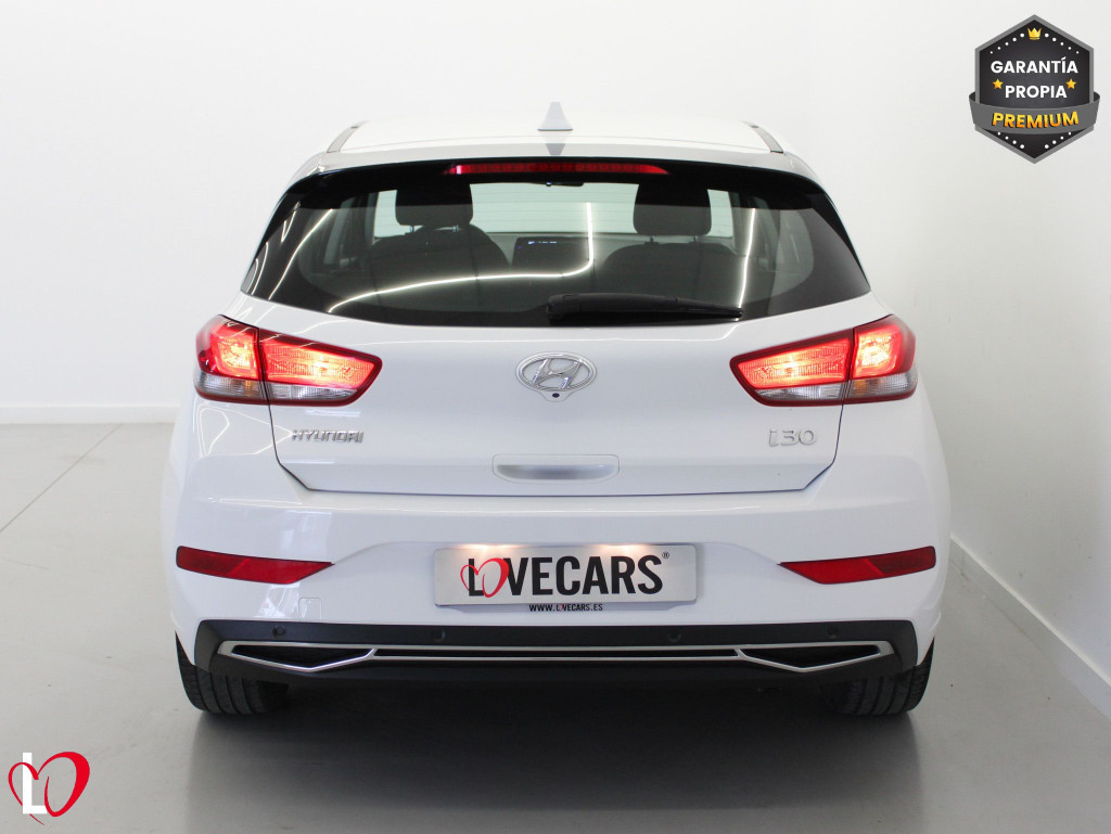 HYUNDAI I30 1.5 DPI KLASS SLX 6 VEL 110 de segunda mano