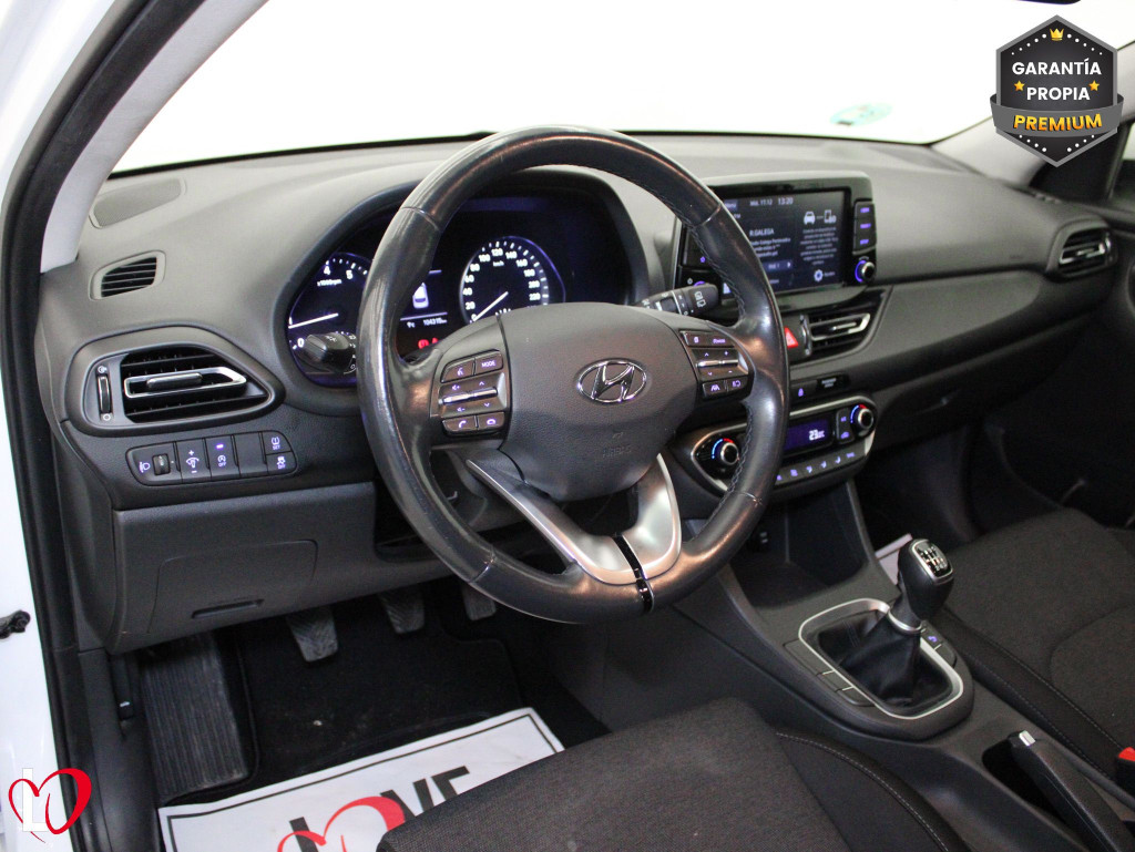 HYUNDAI I30 1.5 DPI KLASS SLX 6 VEL 110 de segunda mano