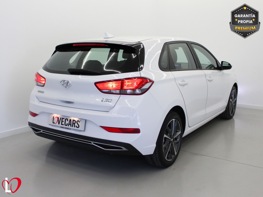 HYUNDAI I30 1.5 DPI KLASS SLX 6 VEL 110 de segunda mano
