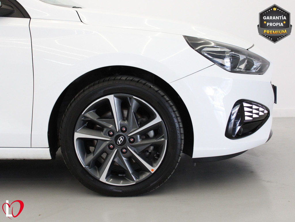 HYUNDAI I30 1.5 DPI KLASS SLX 6 VEL 110 de segunda mano