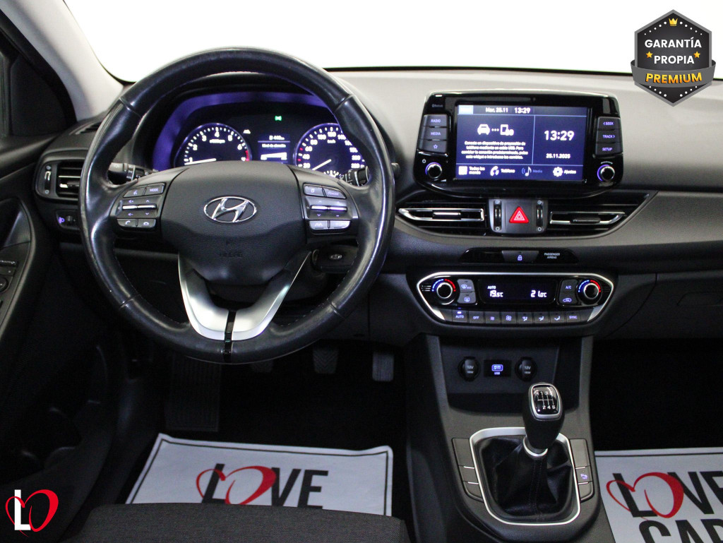 HYUNDAI I30 1.5 DPI KLASS SLX 6 VEL 110 de segunda mano