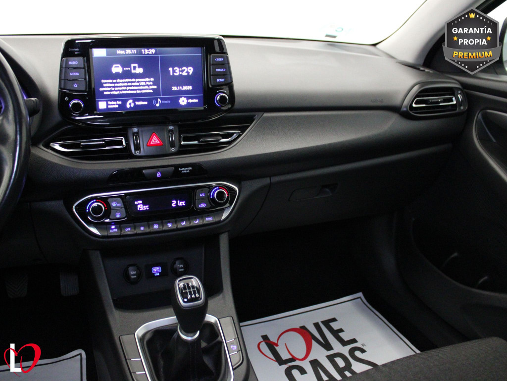 HYUNDAI I30 1.5 DPI KLASS SLX 6 VEL 110 de segunda mano