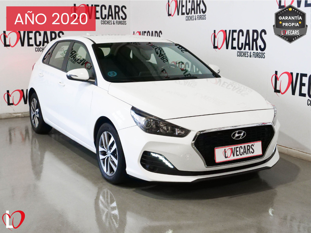 HYUNDAI i30 1.6 CRDI KLASS 6 VEL 95 de segunda mano