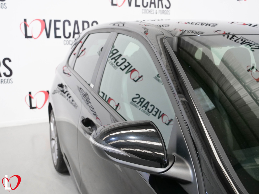 HYUNDAI I30 1.6 CRDI N-LINE 136 de segunda mano