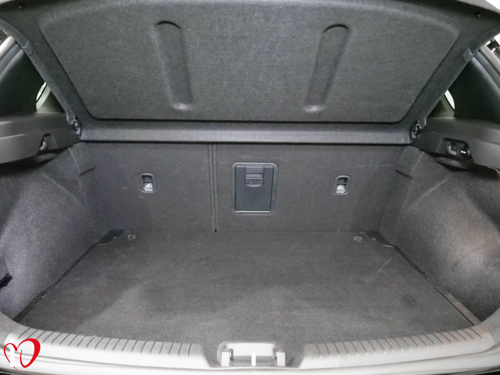 HYUNDAI I30 1.6 CRDI N-LINE 136 de segunda mano