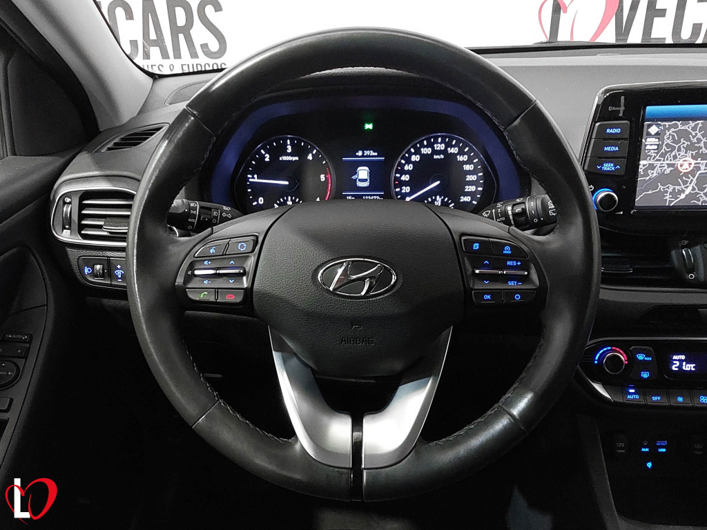 HYUNDAI I30 1.6 CRDI de segunda mano