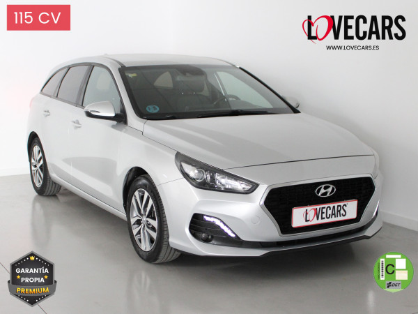 HYUNDAI i30 SW 1.6 CRDI CW KLASS 6 VEL 115 de segunda mano