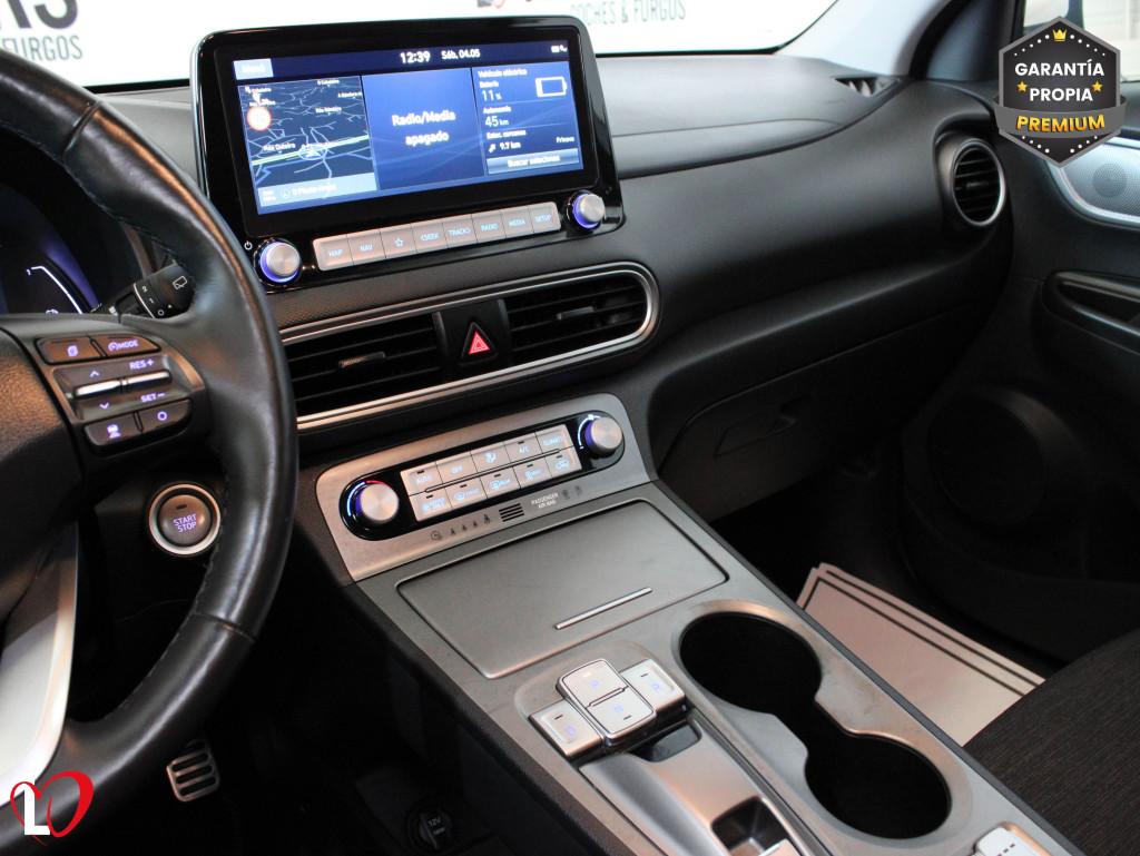 HYUNDAI KONA EV STYLE 64KW ELECTRIC 204 de segunda mano
