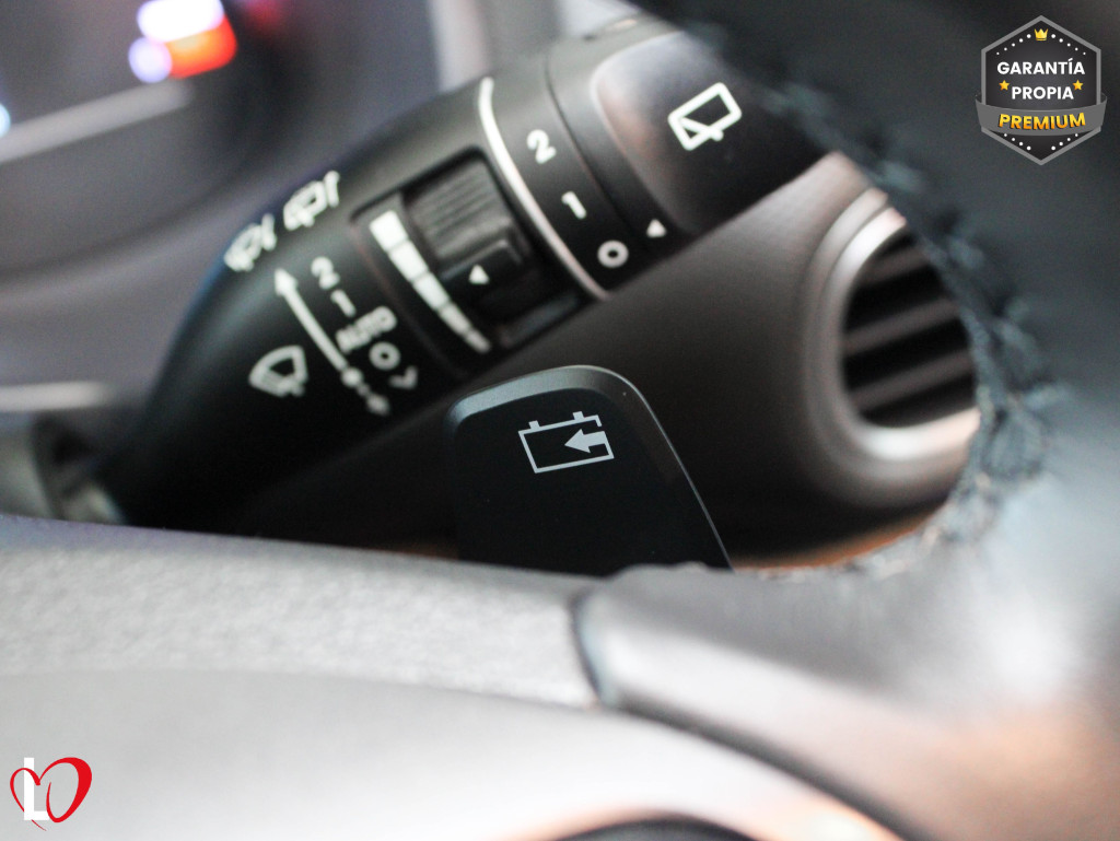 HYUNDAI KONA EV STYLE 64KW ELECTRIC 204 de segunda mano