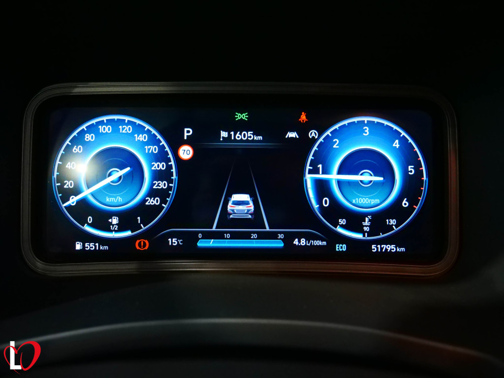 HYUNDAI KONA NEW 1.6 CRDI DCT-7 hybrid 48V CREATIVE 136 de segunda mano