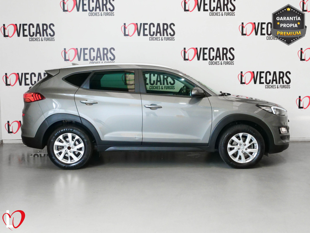 HYUNDAI TUCSON 1.6 CRDI AUTO 48V BUSINESS 136 de segunda mano