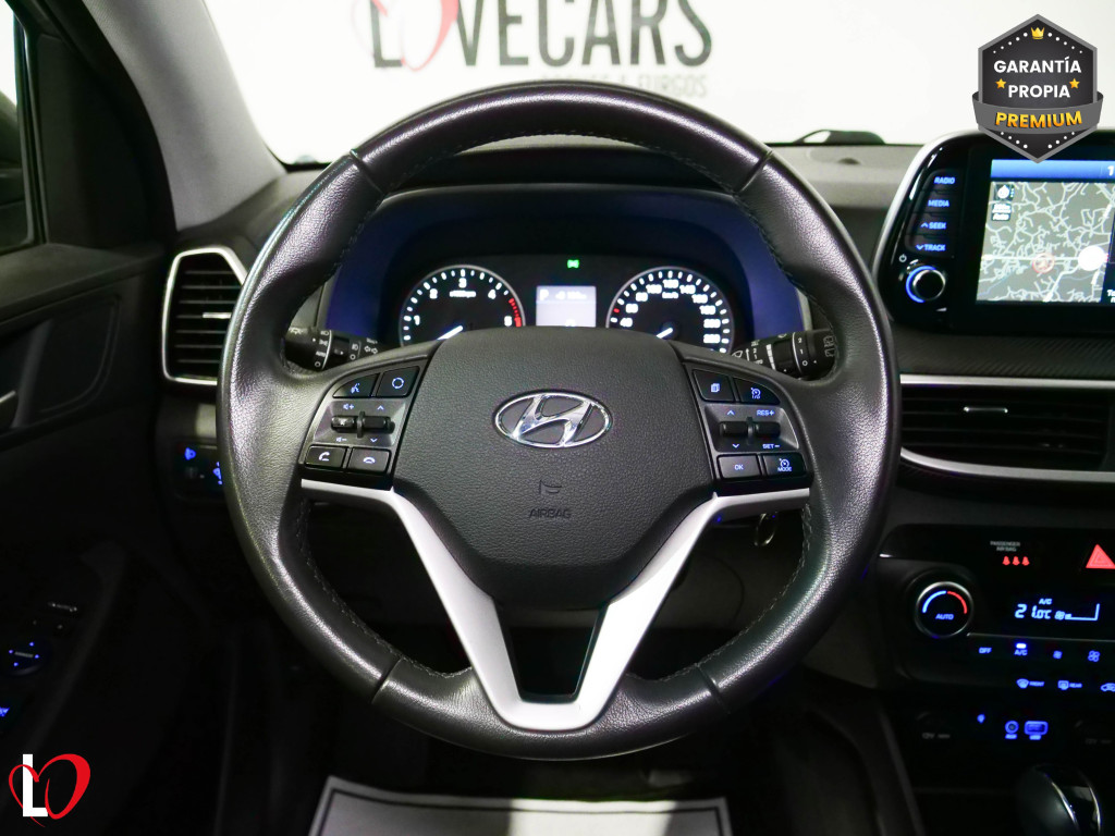 HYUNDAI TUCSON 1.6 CRDI AUTO 48V BUSINESS 136 de segunda mano