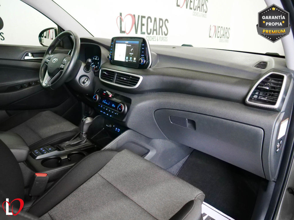 HYUNDAI TUCSON 1.6 CRDI AUTO 48V BUSINESS 136 de segunda mano