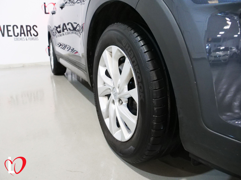 HYUNDAI TUCSON 1.6 CRDI DCT-7 HYBRID 48V 136 de segunda mano