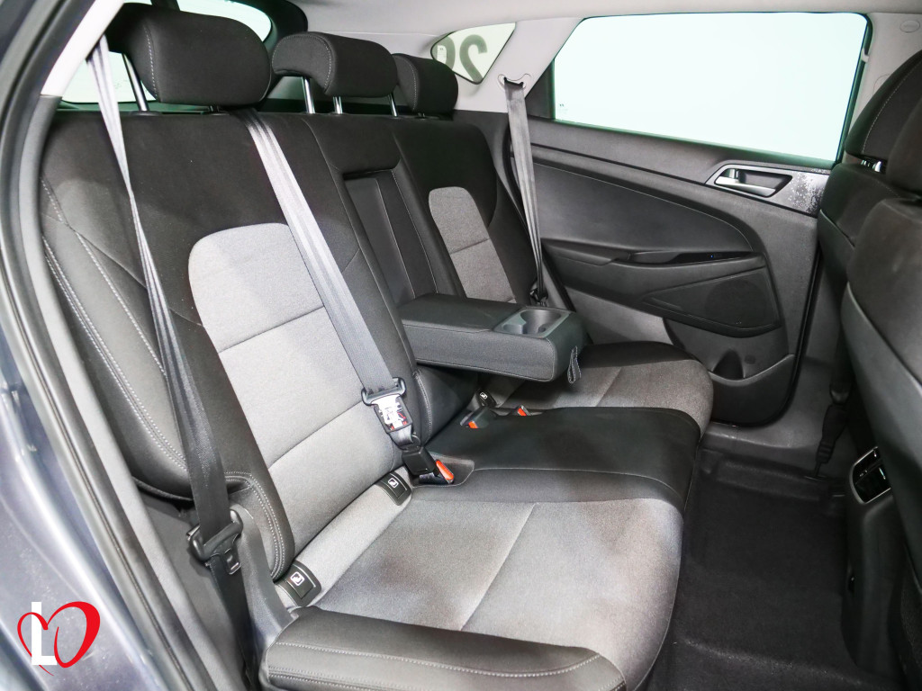HYUNDAI TUCSON 1.6 CRDI DCT-7 HYBRID 48V 136 de segunda mano