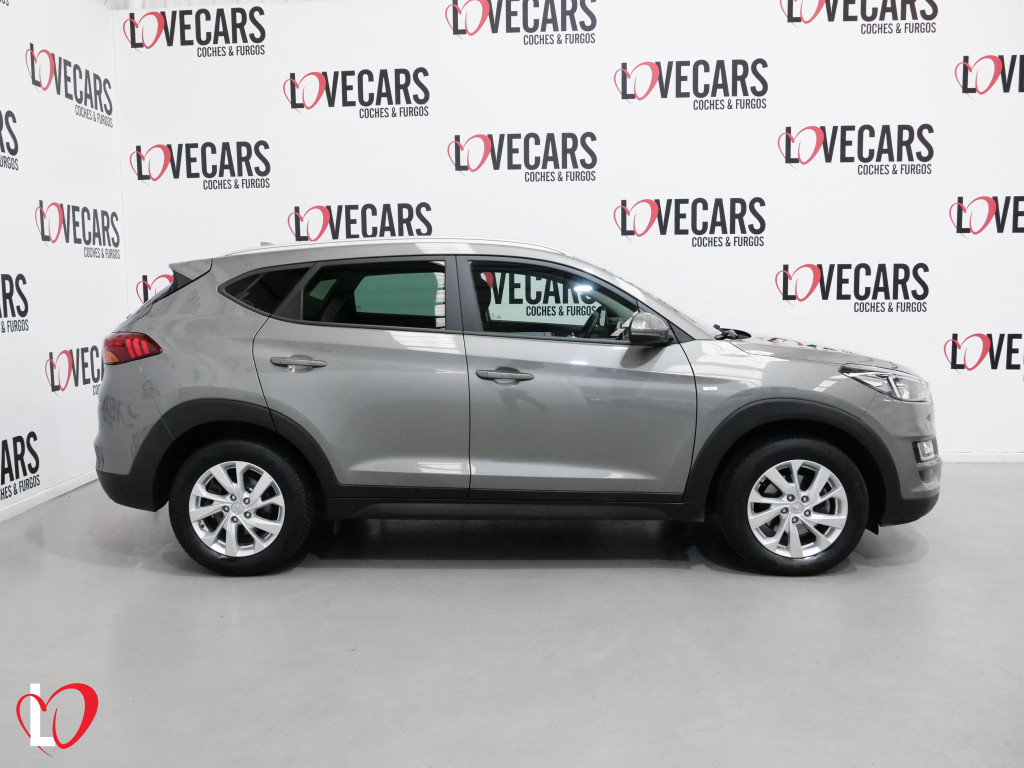 HYUNDAI TUCSON 1.6 CRDI DCT-7 HYBRID 48V 136 de segunda mano