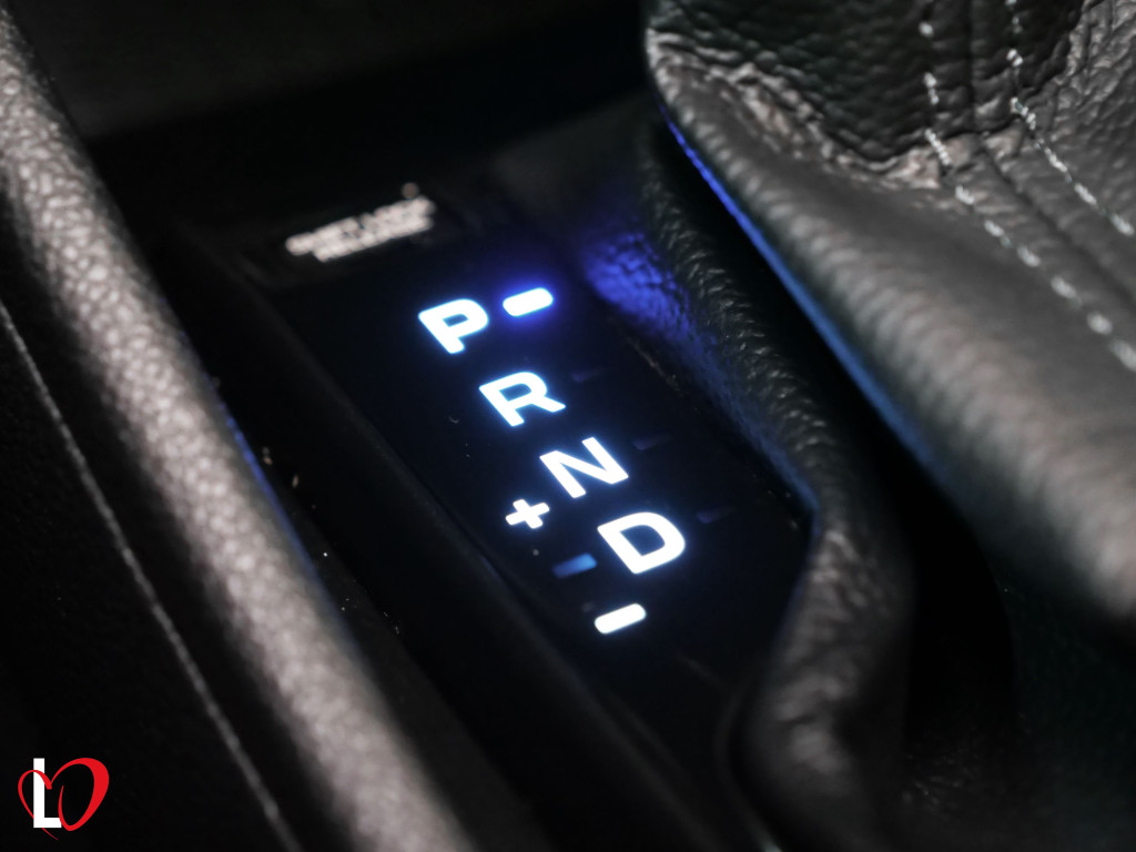 HYUNDAI TUCSON 1.6 CRDI DCT-7 HYBRID 48V 136 de segunda mano