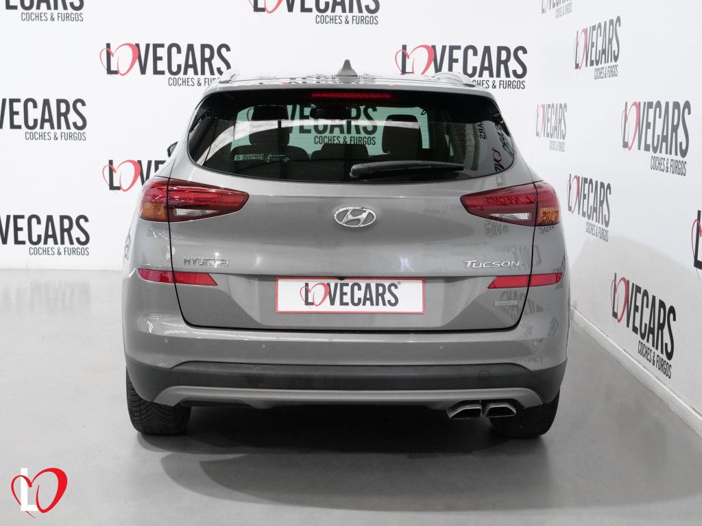 HYUNDAI TUCSON 1.6 CRDI DCT-7 HYBRID 48V 136 de segunda mano