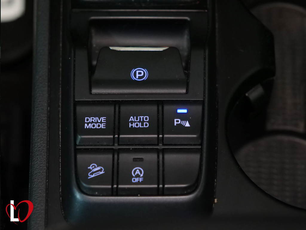 HYUNDAI TUCSON 1.6 CRDI DCT-7 HYBRID 48V 136 de segunda mano