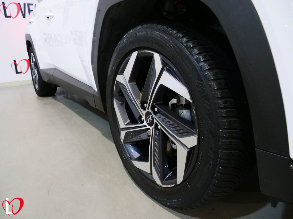 HYUNDAI TUCSON 1.6 TGDI PHEV 4WD TECHO 265 de segunda mano