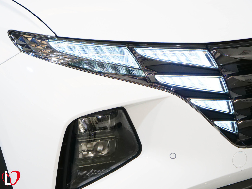 HYUNDAI TUCSON 1.6 TGDI PHEV 4WD TECHO 265 de segunda mano