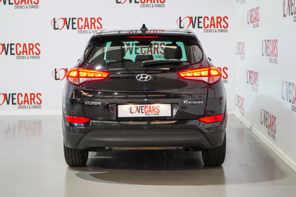 HYUNDAI TUCSON 1.7 CRDI AUTOM. CREATIVE 140 de segunda mano