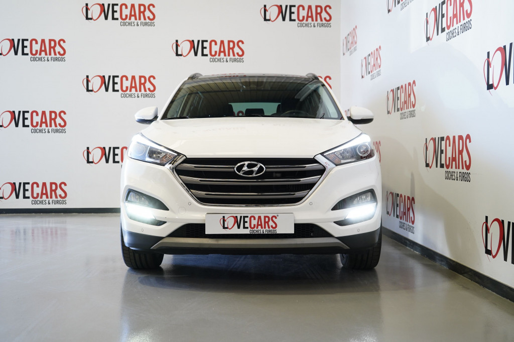 HYUNDAI TUCSON 1.7 CRDI AUTOM. CREATIVE TECHO 141 de segunda mano