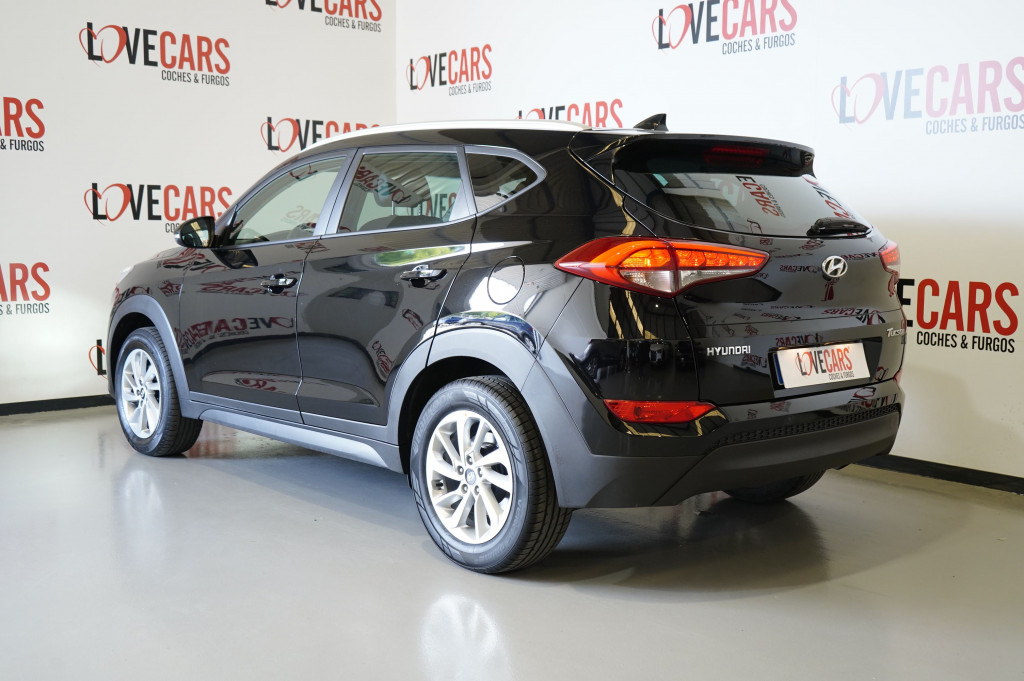 HYUNDAI TUCSON 1.7 CRDI BUSINESS 115 de segunda mano