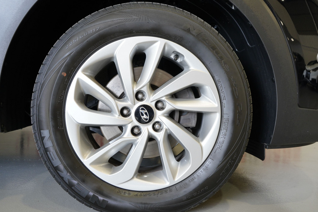 HYUNDAI TUCSON 1.7 CRDI BUSINESS 115 de segunda mano