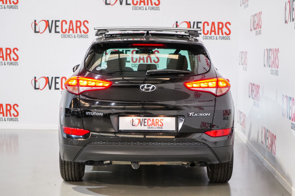 HYUNDAI TUCSON 1.7 CRDI PREMIUM TECHO 115 de segunda mano