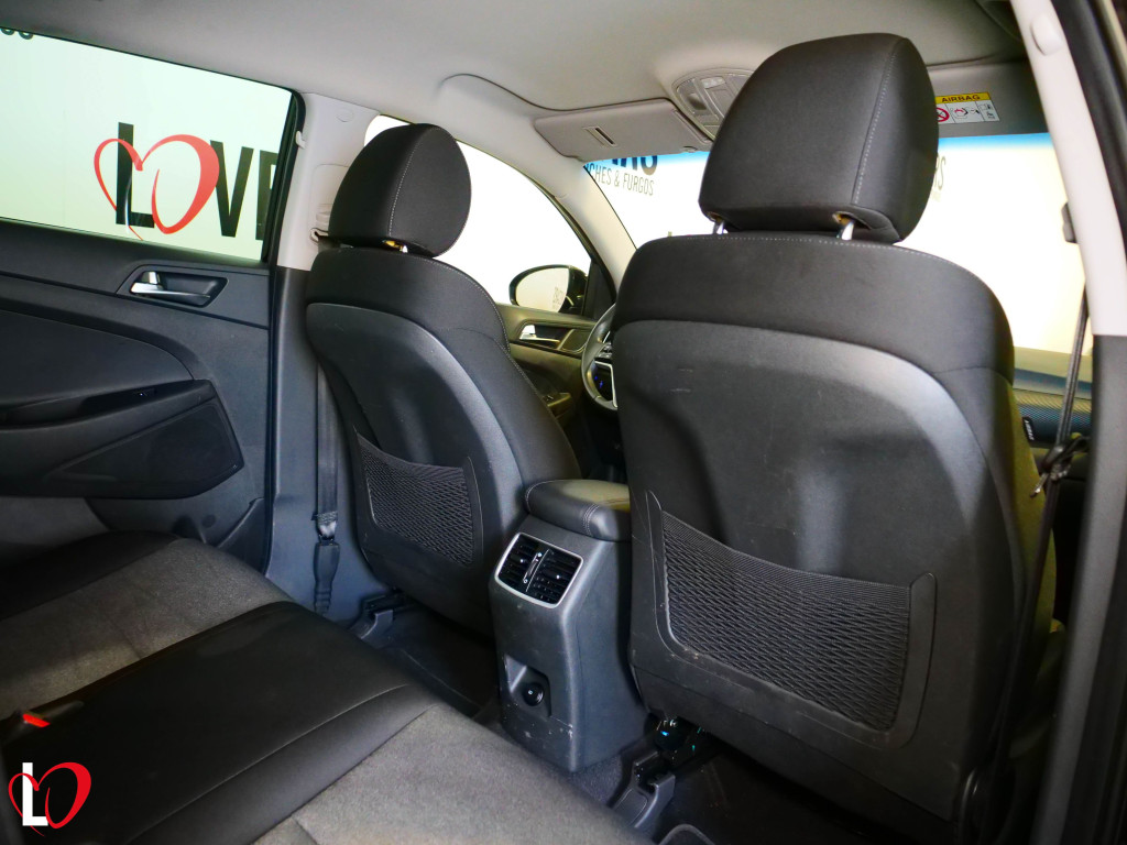 HYUNDAI TUCSON TUCSON 1.6 CRDI DCT-7 HYBRID 48V 136 de segunda mano