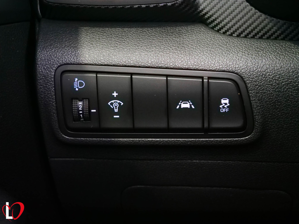 HYUNDAI TUCSON TUCSON 1.6 CRDI DCT-7 HYBRID 48V 136 de segunda mano