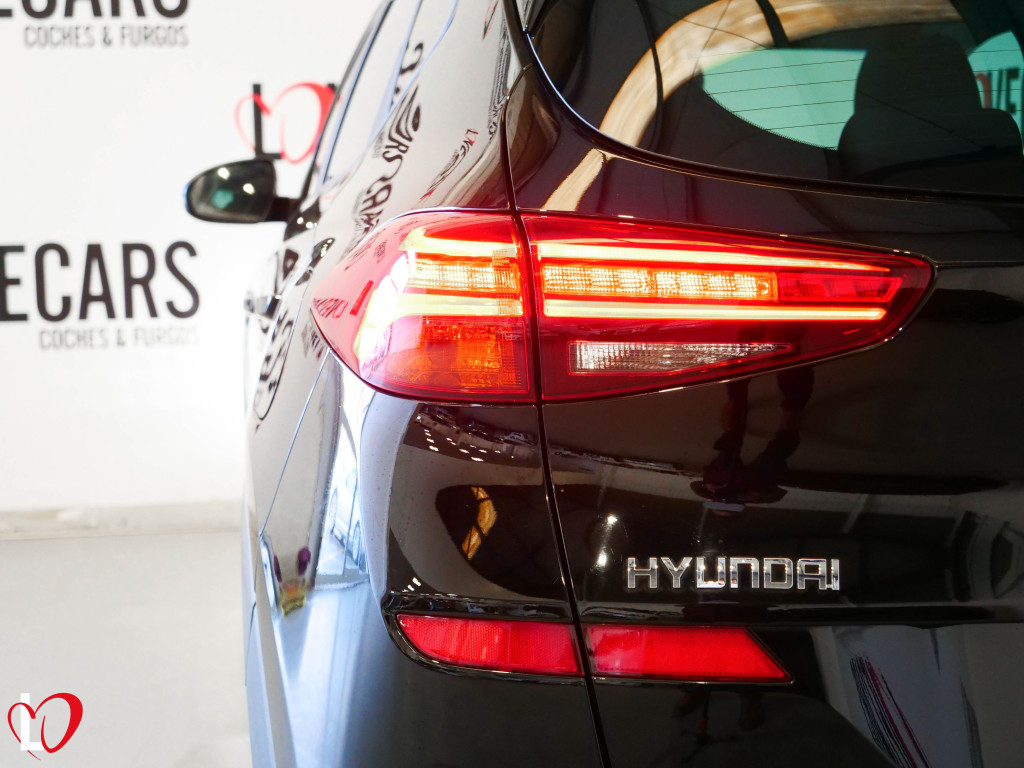 HYUNDAI TUCSON TUCSON 1.6 CRDI DCT-7 HYBRID 48V 136 de segunda mano