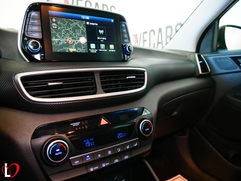 HYUNDAI TUCSON TUCSON 1.6 CRDI DCT-7 HYBRID 48V 136 de segunda mano