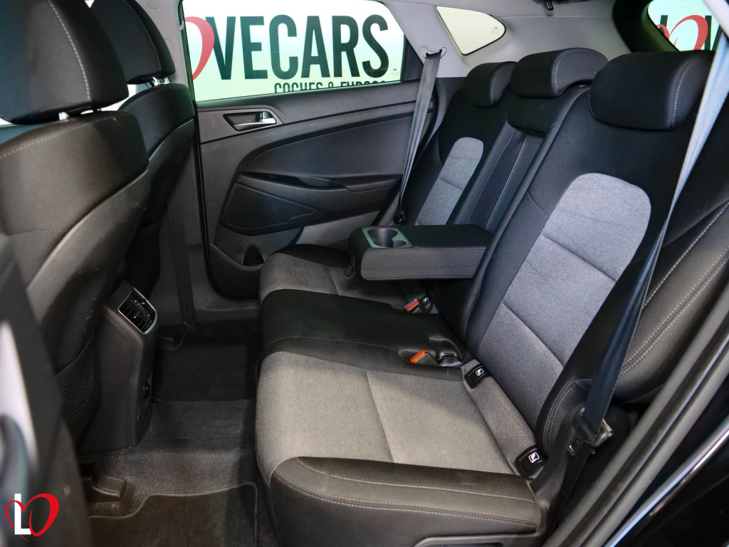 HYUNDAI TUCSON TUCSON 1.6 CRDI DCT-7 HYBRID 48V 136 de segunda mano