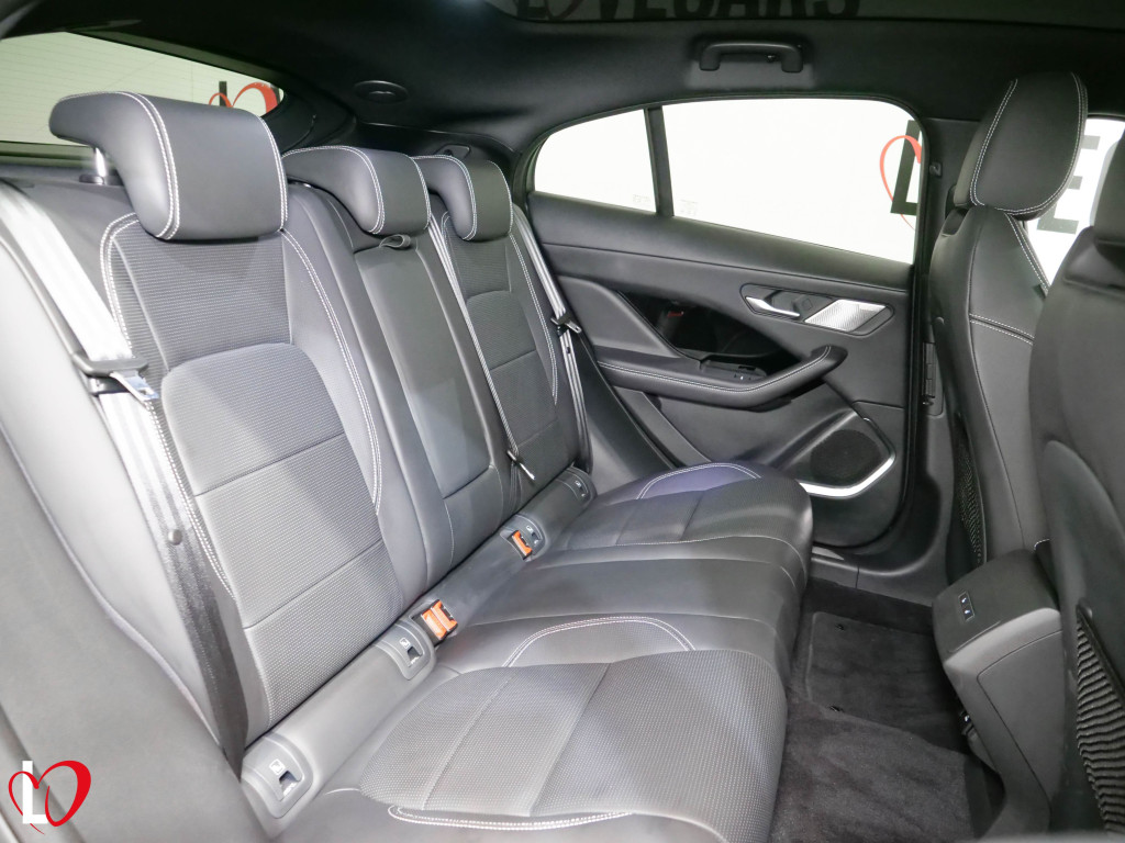 JAGUAR I-PACE EV AWD HSE TECHO 400 de segunda mano