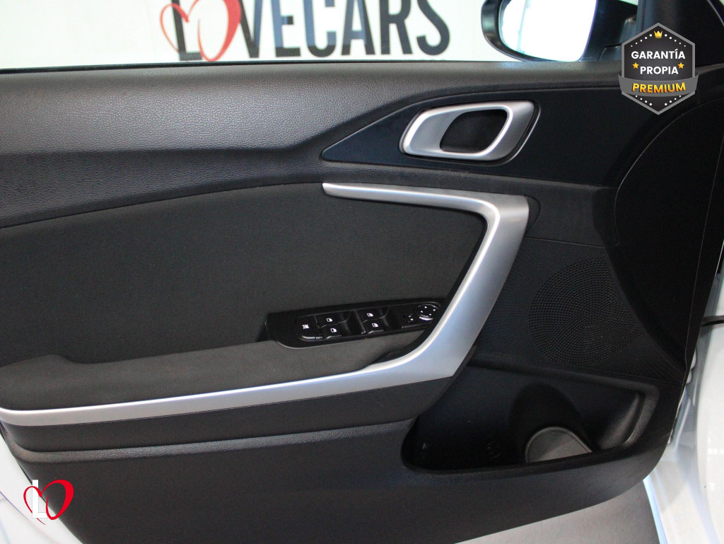 KIA CEED 1.0 T-GDI DRIVE 100CV de segunda mano