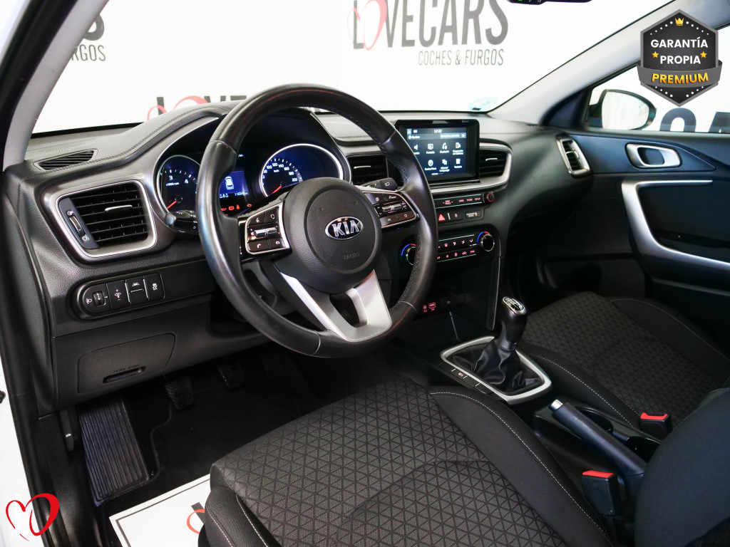 KIA CEED 1.6 CRDI DRIVE 115 de segunda mano