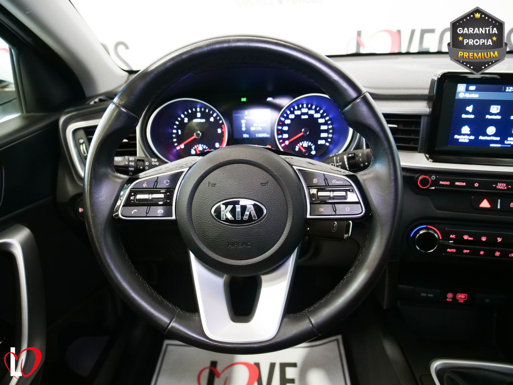KIA CEED 1.6 CRDI DRIVE 115 de segunda mano