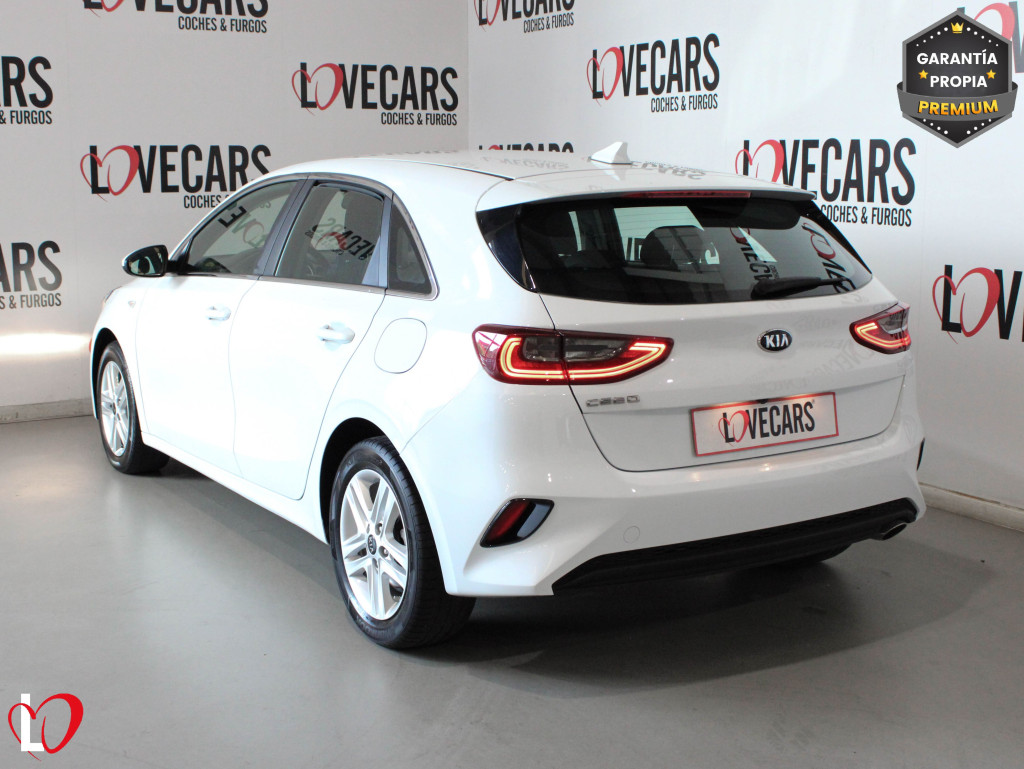 KIA CEED 1.6 CRDI DRIVE 115 de segunda mano