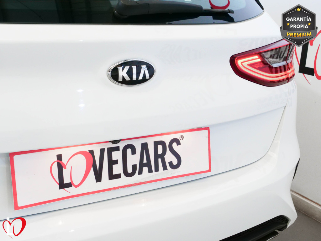KIA CEED 1.6 CRDI DRIVE 115 de segunda mano