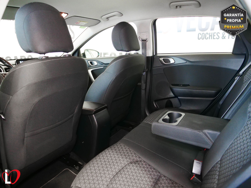 KIA CEED 1.6 CRDI DRIVE 115 de segunda mano