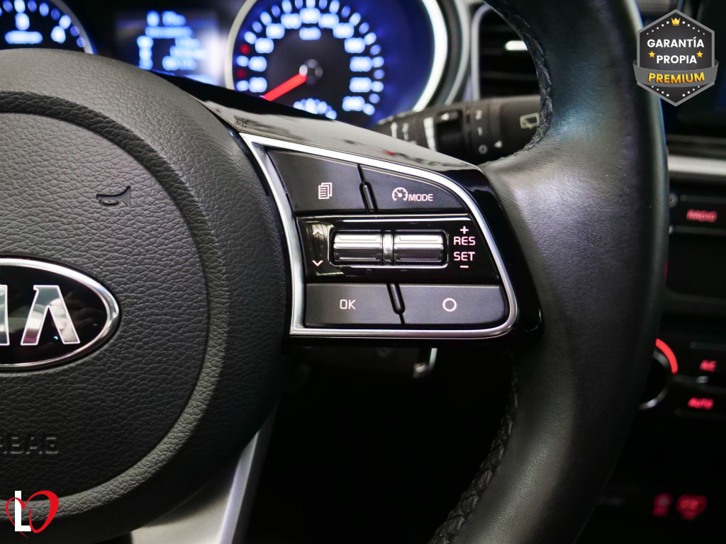 KIA CEED 1.6 CRDI DRIVE 115 de segunda mano