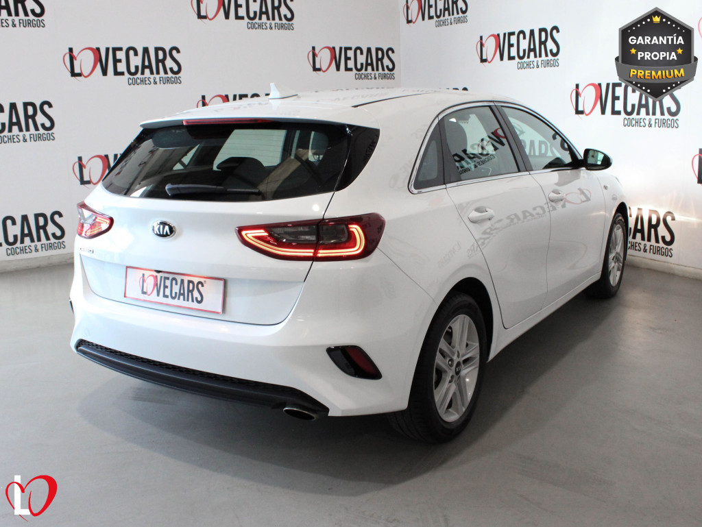 KIA CEED 1.6 CRDI DRIVE 115 de segunda mano