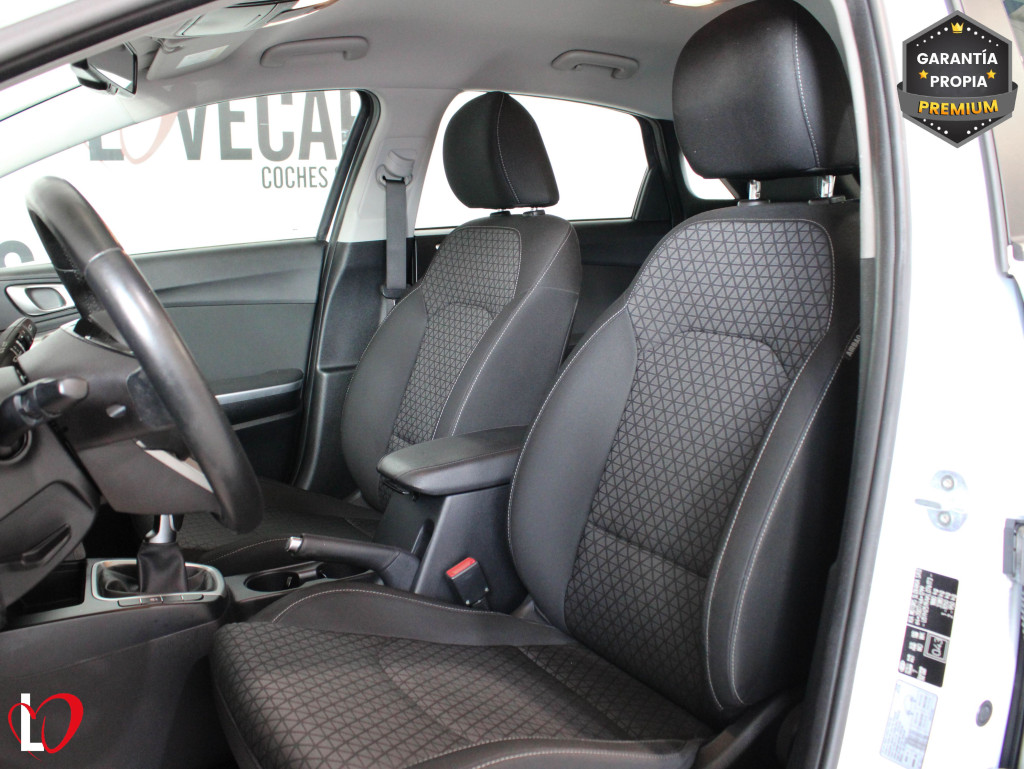 KIA CEED 1.6 CRDI DRIVE 115 de segunda mano