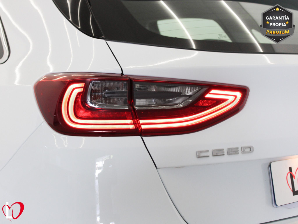 KIA CEED 1.6 CRDI DRIVE 6 VEL 115 de segunda mano