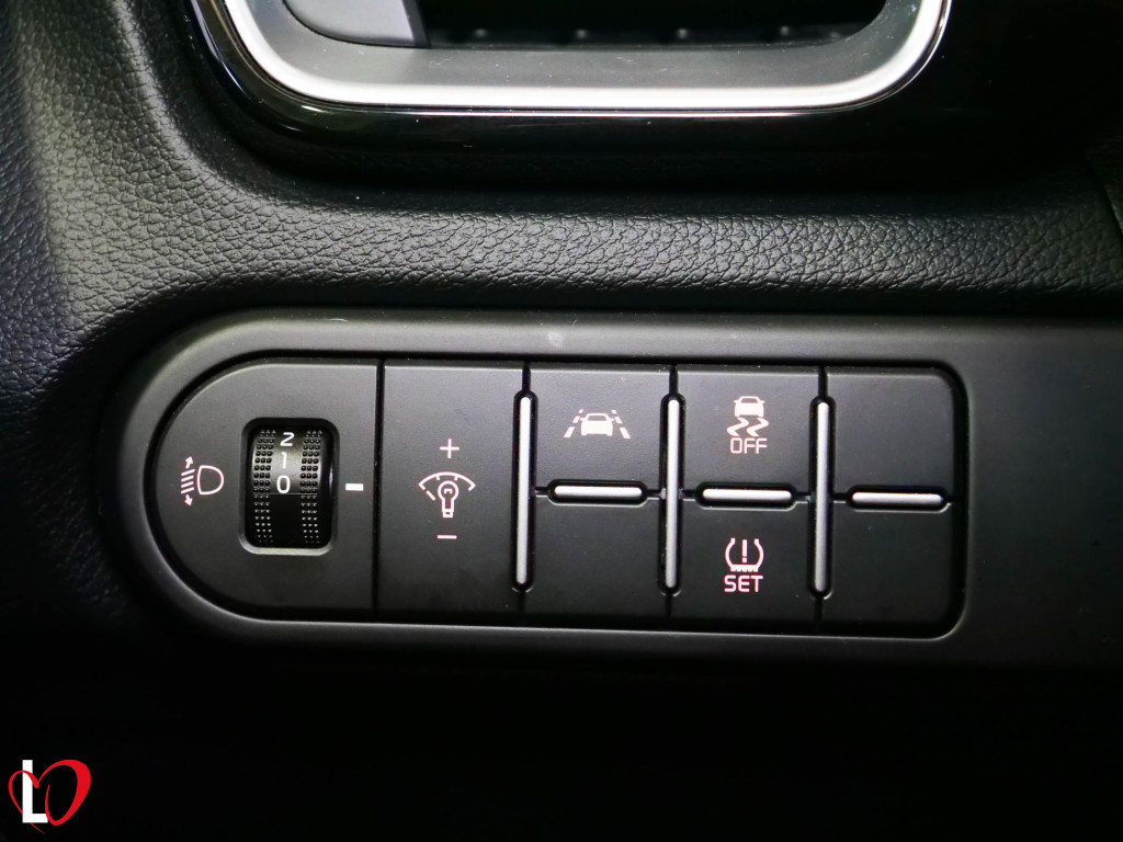 KIA CEED 1.6 CRDI ISG ACTIVE 136 de segunda mano
