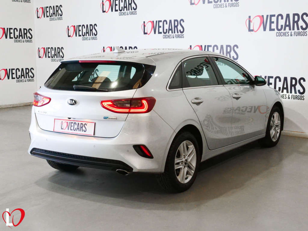 KIA CEED 1.6 CRDI ISG ACTIVE 136 de segunda mano