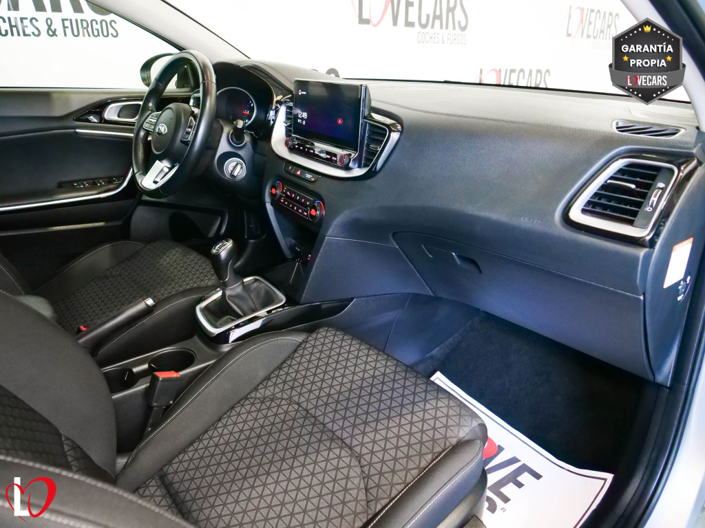 KIA CEED 1.6 CRDI ISG ACTIVE 136 de segunda mano