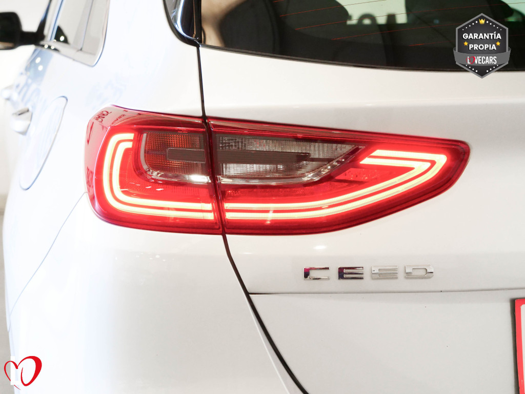 KIA CEED 1.6 CRDI ISG ACTIVE 136 de segunda mano
